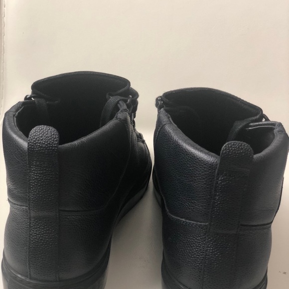 Balenciaga Arena Men’s Sneakers - Black Lambskin Leather - NWOT - Picture 8 of 11